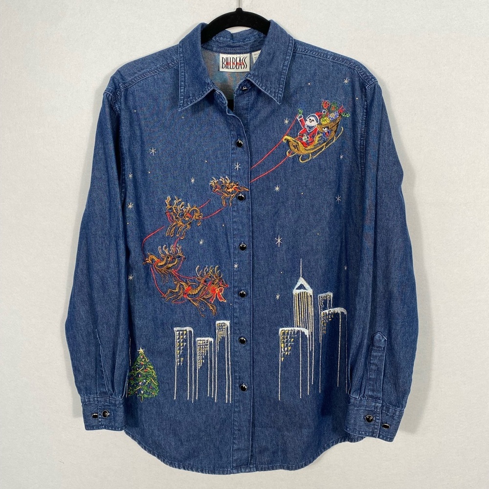 Bill Blass Jeans Christmas Embroidered Denim Button Down Shirt size Medium - Picture 9 of 9